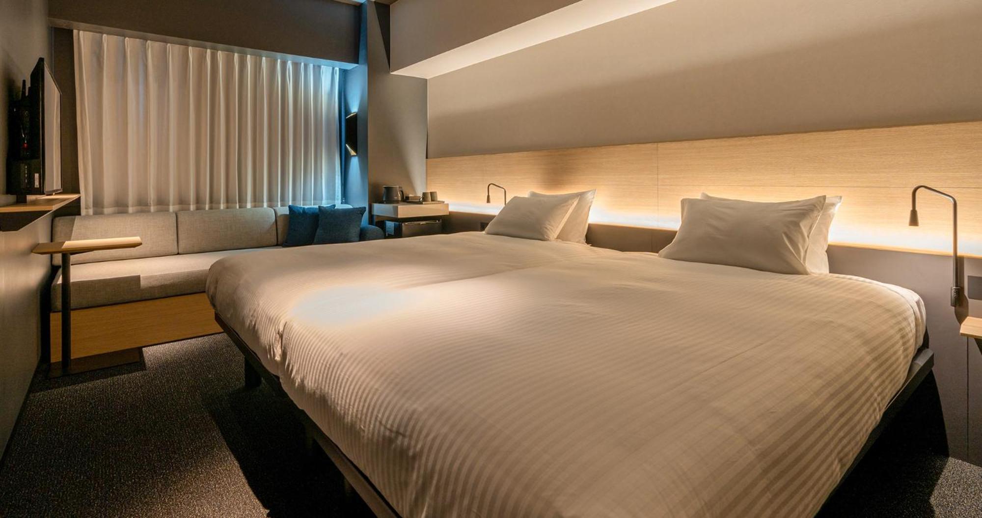 Grids Premium Hotel Kumamoto Bagian luar foto