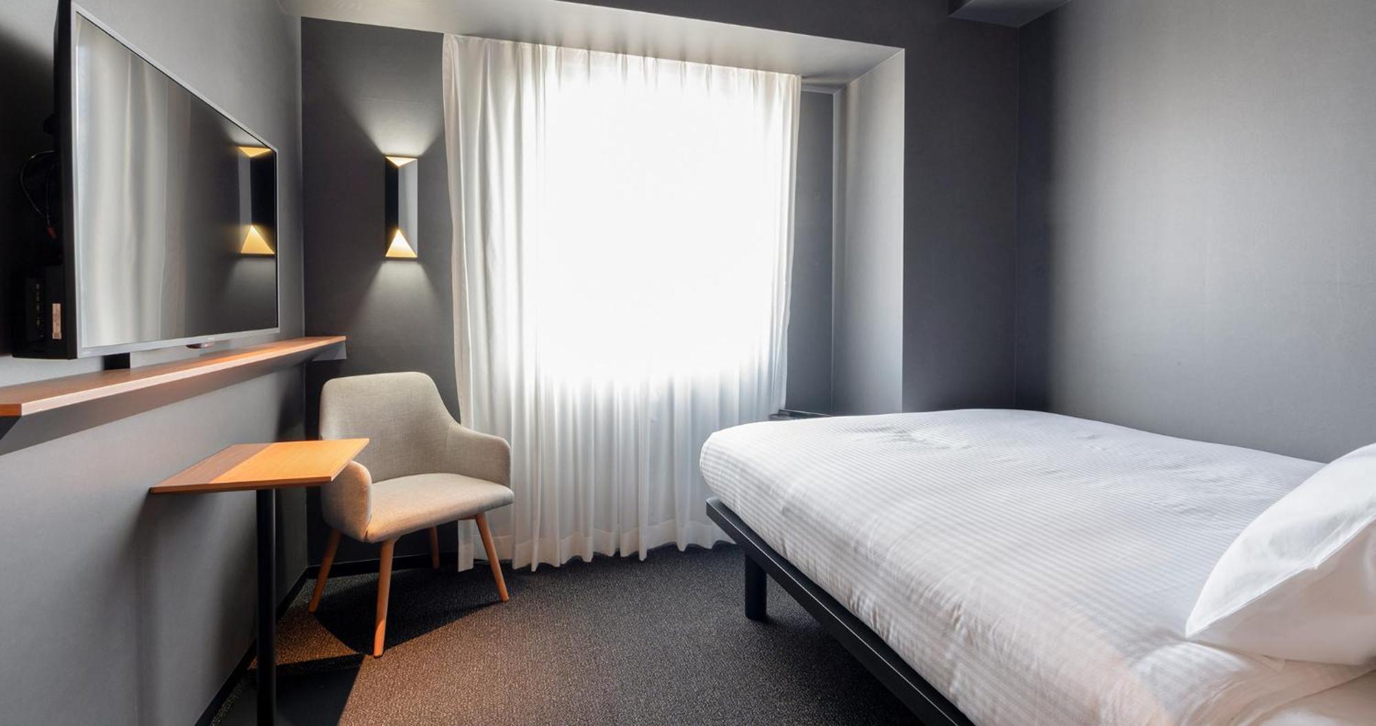Grids Premium Hotel Kumamoto Bagian luar foto